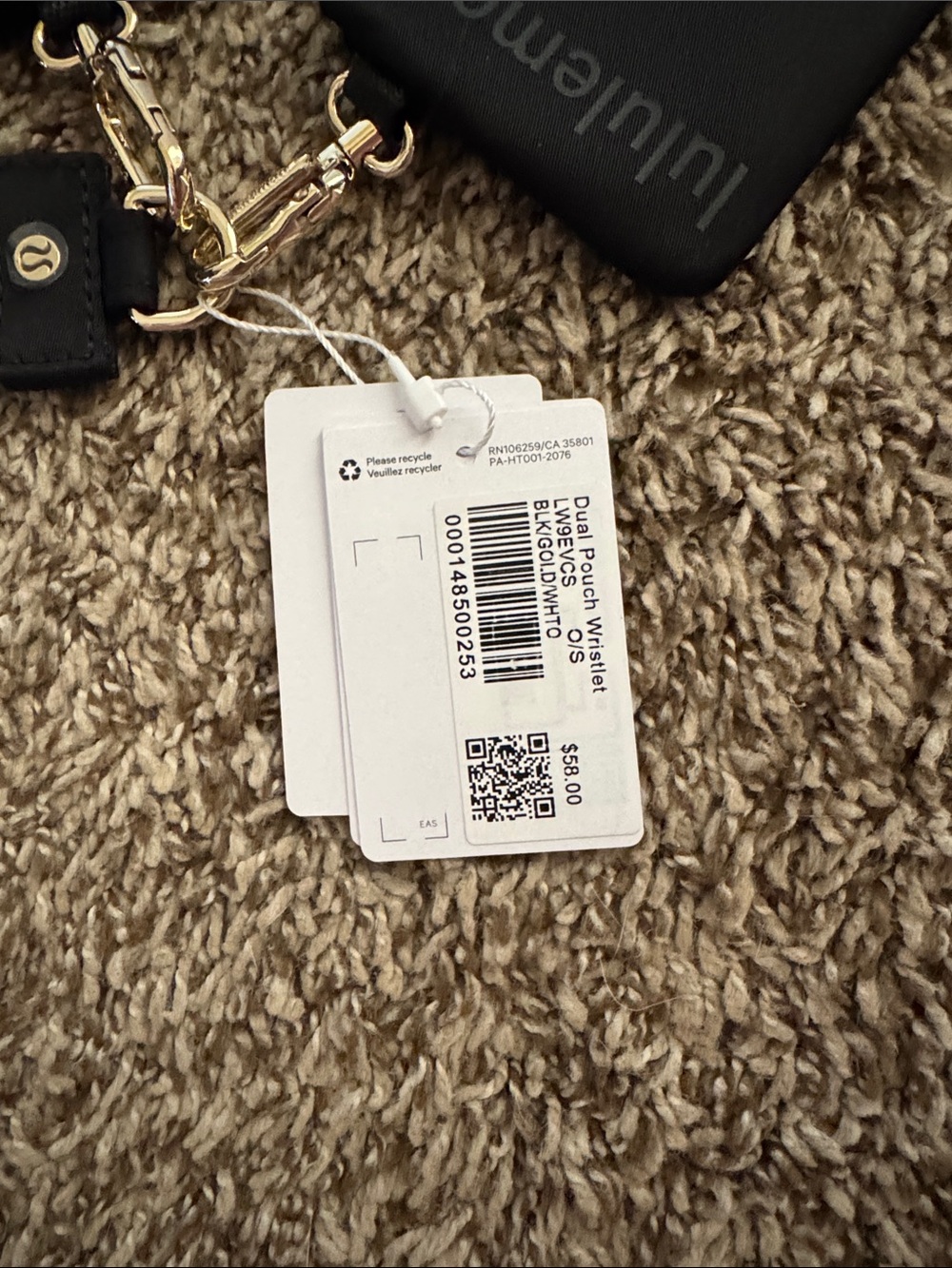 lululemon athletica Black Key & Card Wristlet Set with Branded Strap - Picture 2 of 2